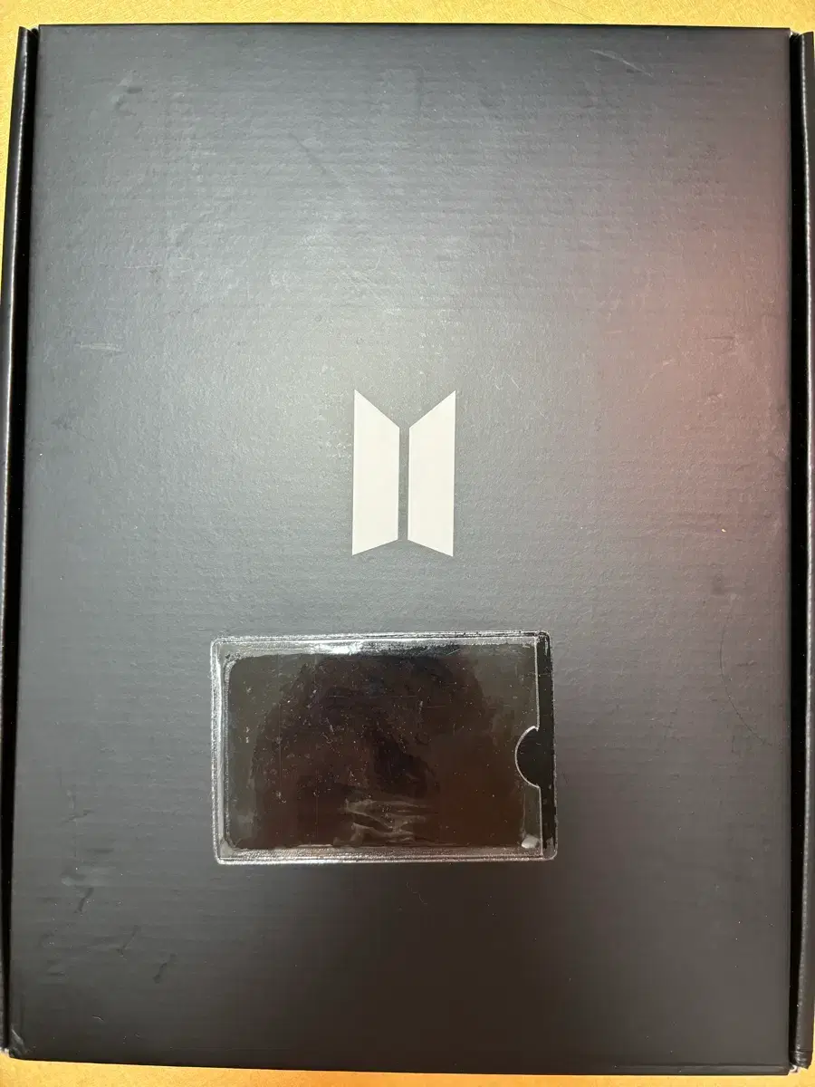 https://media.bunjang.co.kr/product/411577639_1_1780235074_w{res}.jpg